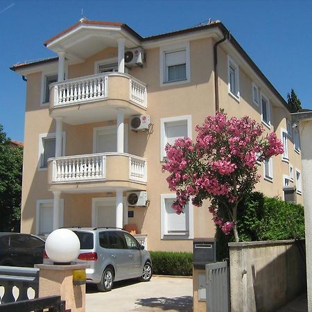 Apartment Leida 2 Medulin Quarto foto